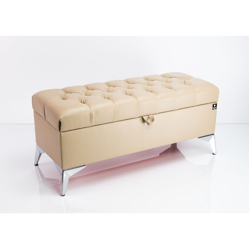 Tufted Storage Bench